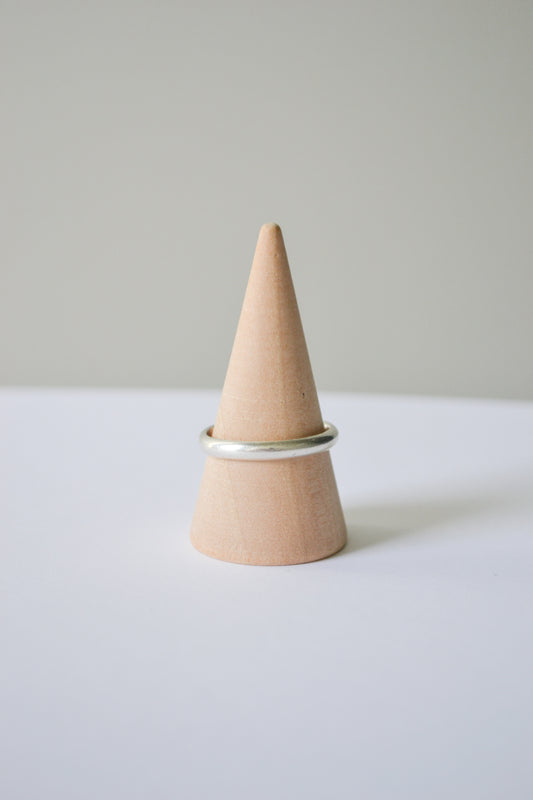 Dainty Half-Round Stacker